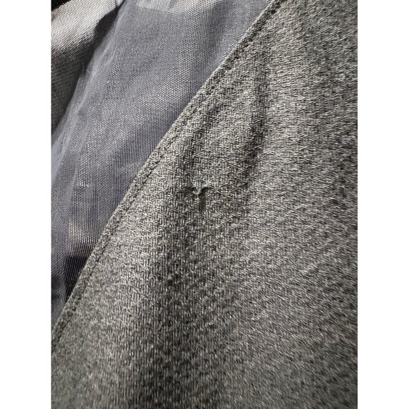 Under Armour Women's Gray Black Athletic Tank Top Built-In Bra Layered - Picture 3 of 4